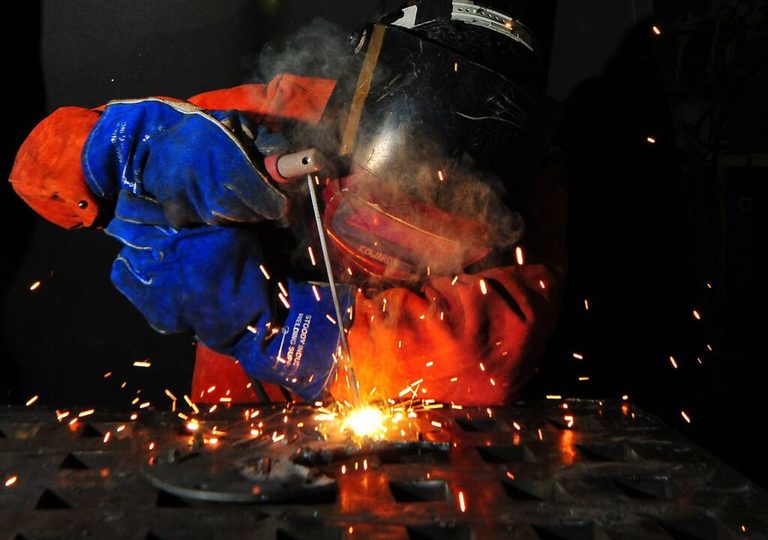 Réglage du poste à souder MAG : bien le régler avant de l’utiliser