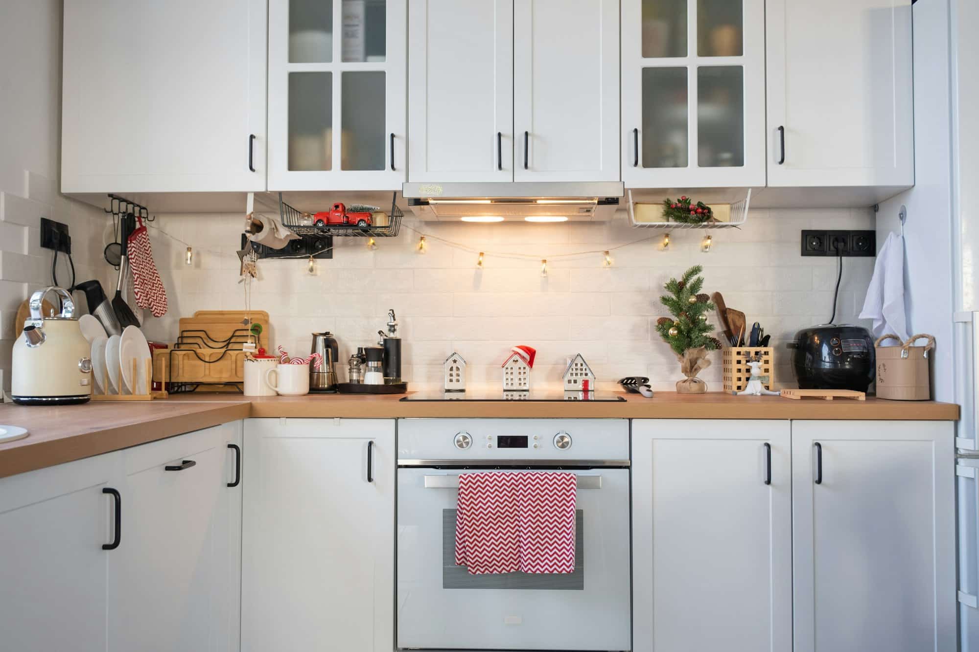 Christmas kitchen decor - preparation for a family holiday, fairy light